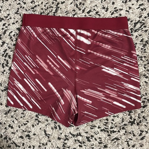 Under Armour Women’s Athletic Booty Shorts Boston College Logo Burgundy White - Picture 5 of 5